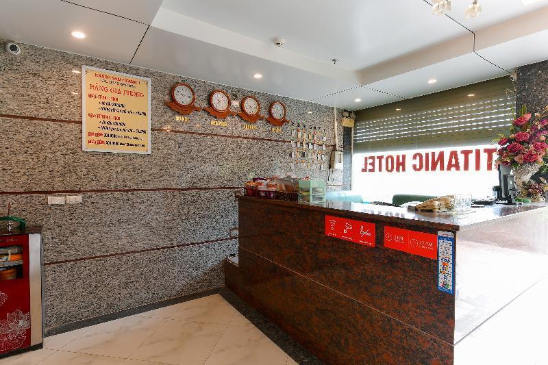 Titanic Hotel Hanoi Buitenkant foto