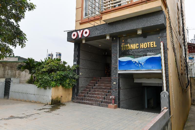 Titanic Hotel Hanoi Buitenkant foto